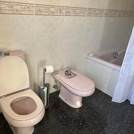 Brisa Bright Retreat Near The Beach! Alojamento de Acomodação e Pequeno-almoço